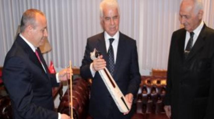 Kktc Cumhurbaşkanı Derviş Eroğlu Trabzon'da