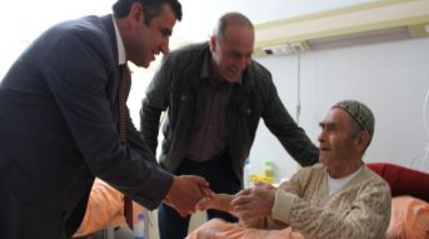 Bdp Milletvekili Kurt'tan Hastalara Ge&ccedil;miş Olsun Ziyaret