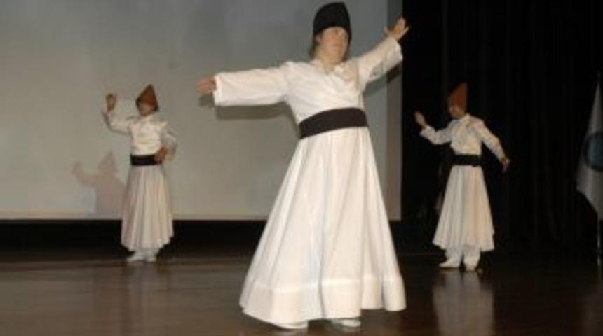 Engellilerden 'engelsiz' G&ouml;steri