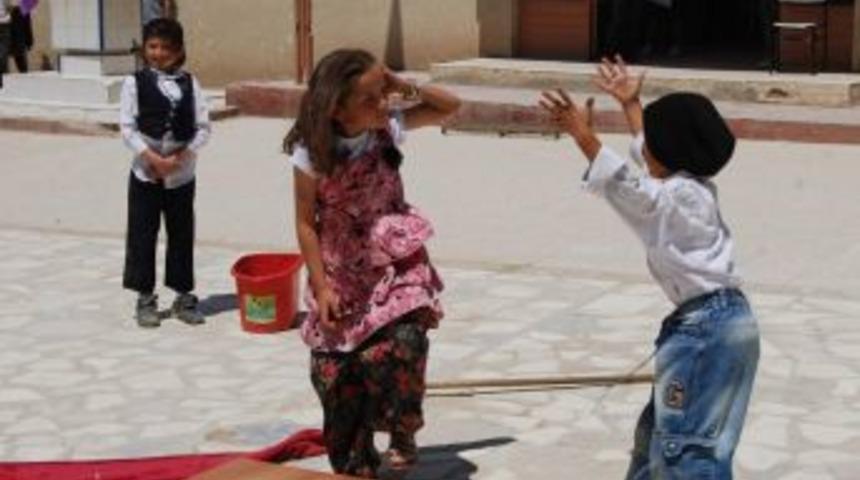 Bebekli İlk&ouml;ğretim Okulu'nda Lokma Etkinliği