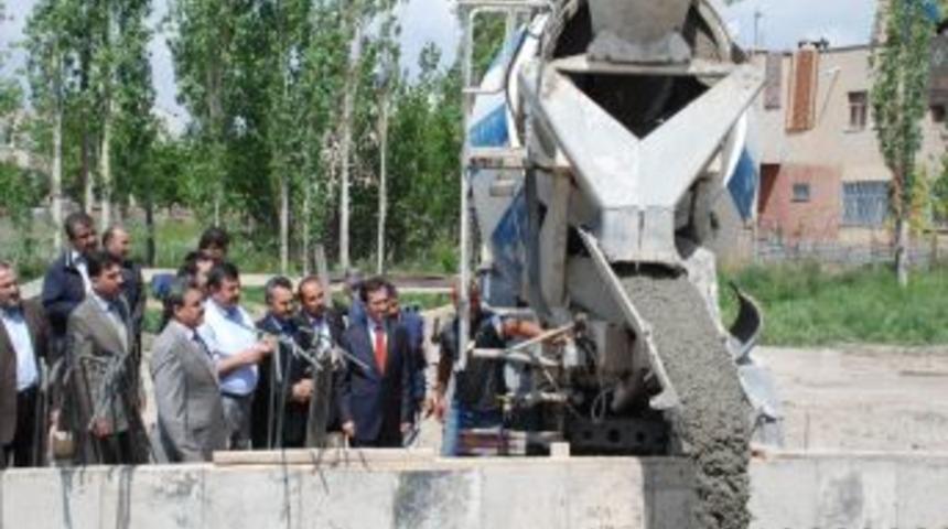 &Ouml;zel Ceyhan İlk&ouml;ğretim Yeni Eğitim Yılına Yeni Binasında Girecek