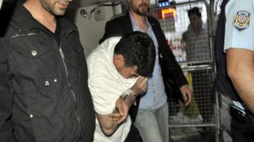 Şapkalı Hırsız G&uuml;venlik Kamerasında