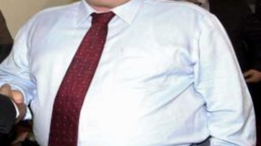 Perin&ccedil;ek Yeni Y&ouml;netime Başarı Diledi