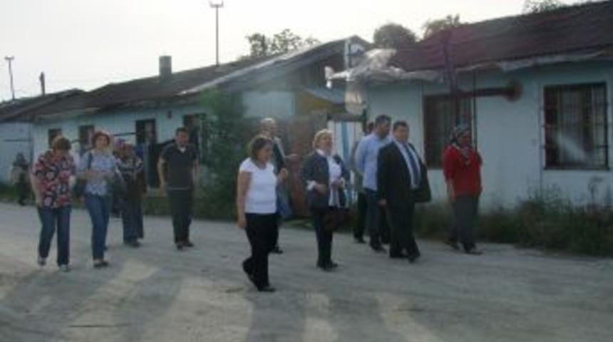 Prefabrikleri Gezdiler