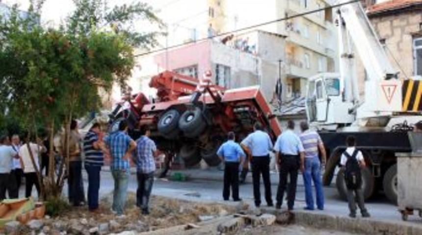 İtfaiye Aracını Kurtarma Operasyonu