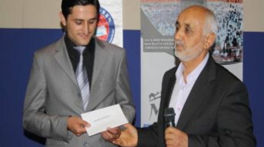 Kuran'ı Kerim Meali Yarışmasınının &Ouml;d&uuml;lleri Sahiplerini Buldu