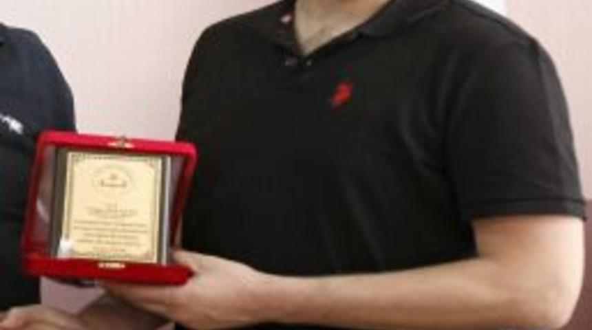Tolga &Ouml;zkalfa'nın Acı G&uuml;n&uuml;