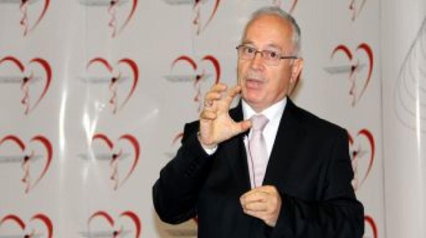 Hekimlerin Hastayı &Ouml;ld&uuml;rmesine Meslekten &Ouml;m&uuml;r Boyu Men Cezası