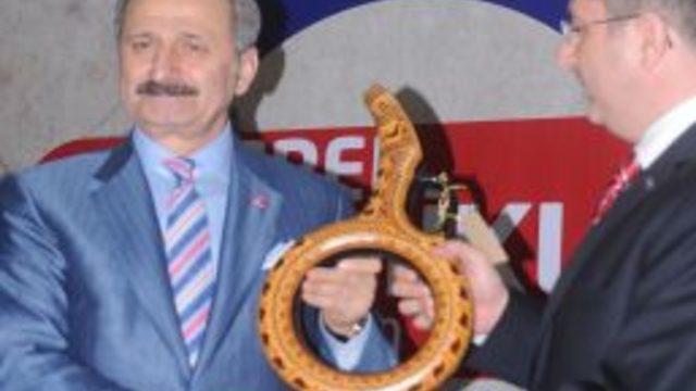 Zafer Çağlayan 'Yerel Dinamikler' Toplantısına Katıldı