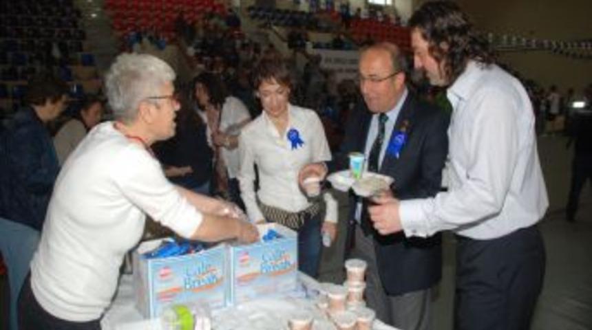 Ereğli Lisesi Mezunları Pilav G&uuml;n&uuml;nde Bir Araya Geldi