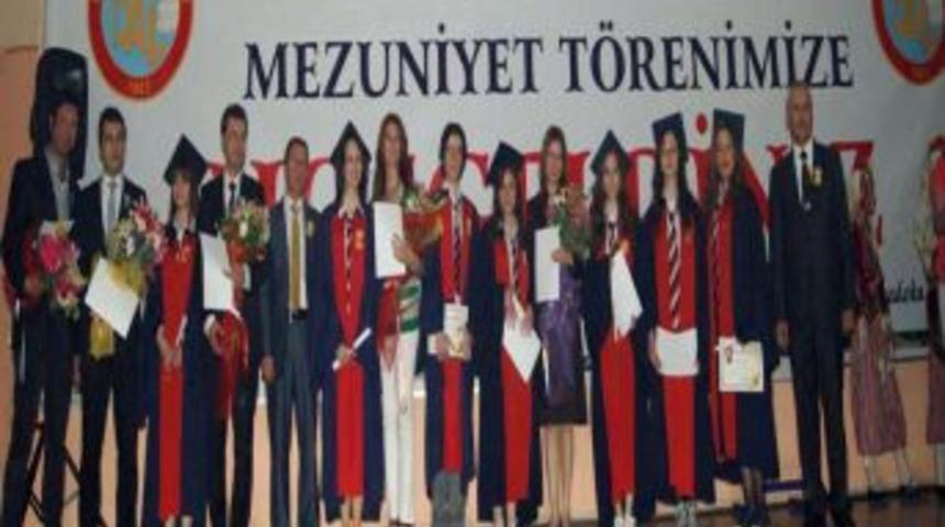 Denizli Anadolu Lisesi 23. D&ouml;nem Mezunlarını Uğurladı