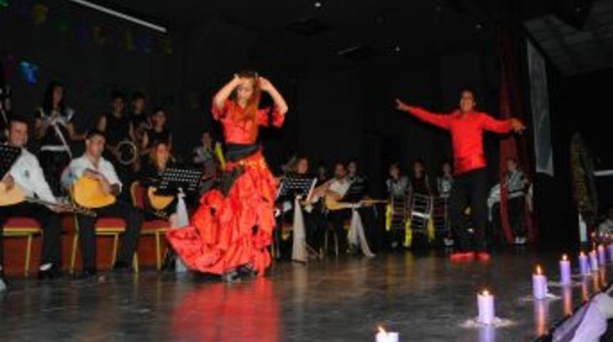 Canik'te &Ouml;ğrencilerden Yıl Sonu Etkinliği