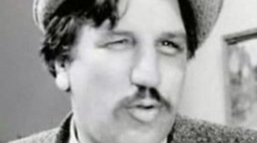 "Ahmet Tarık Tek&ccedil;e, Yassıada&rsquo;da &lsquo;d&uuml;ş&uuml;kler, Al&ccedil;aklar&rsquo; Diye Sloganlar Atıyordu"