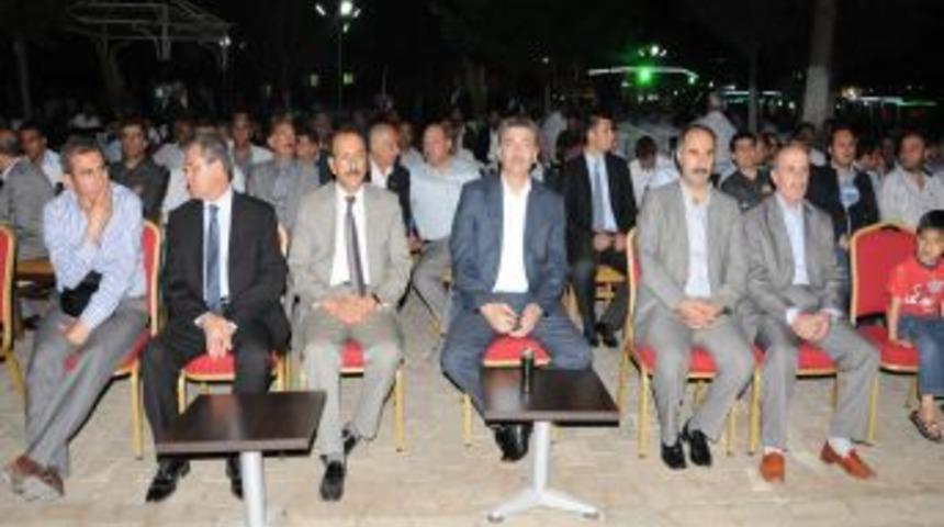 Şanlıurfalılar Gecede Bir Araya Geldi