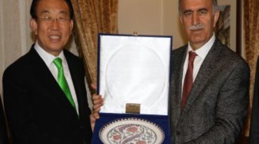 G&uuml;ney Kore'ye Osmanlı &Ccedil;eşmesi Yapılacak