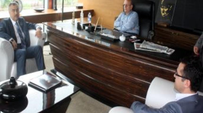 Milletvekili Demir, Eğitime Destek Veren Yeşilyurt'a Teşekk&uuml;r Etti