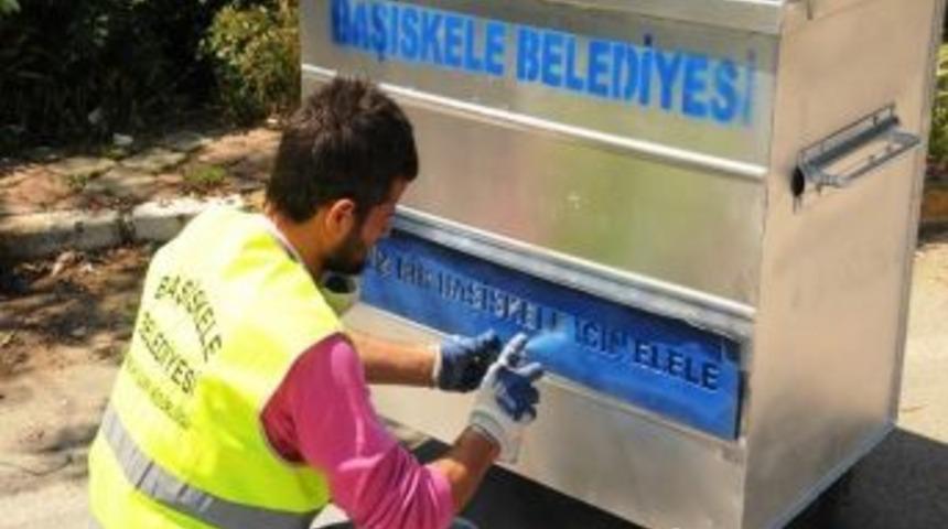 Başiskele'de Çöp Konteynerleri Bakımdan Geçti
