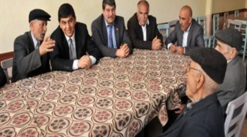 Başkan Fadıloğlu'ndan Kahve Molası