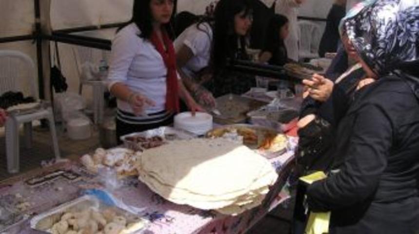 Malatya'da İhtiya&ccedil; Sahipliler İ&ccedil;in Kermes A&ccedil;ıldı