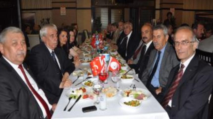 Add &Uuml;yeleri Gecede Buluştu