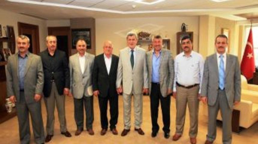 Minib&uuml;s&ccedil;&uuml;ler Kent Kart'tan Memnun