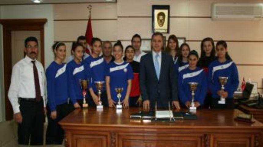 &Ouml;zel İdare'nin 'altın' Kızları Galatasaray'ın Rakibi Oldu