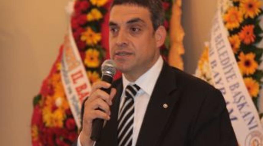 D&uuml;zce Chp'de Blok &Ccedil;arşaf &Ccedil;ekişmesi