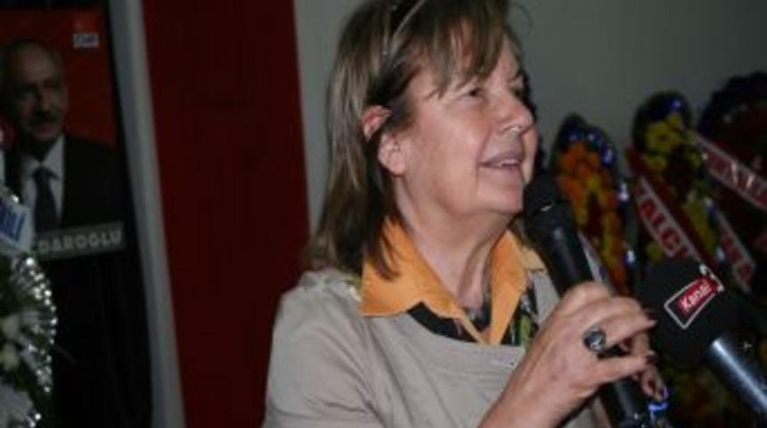 Chp İzmir Milletvekili H&uuml;lya G&uuml;ven: