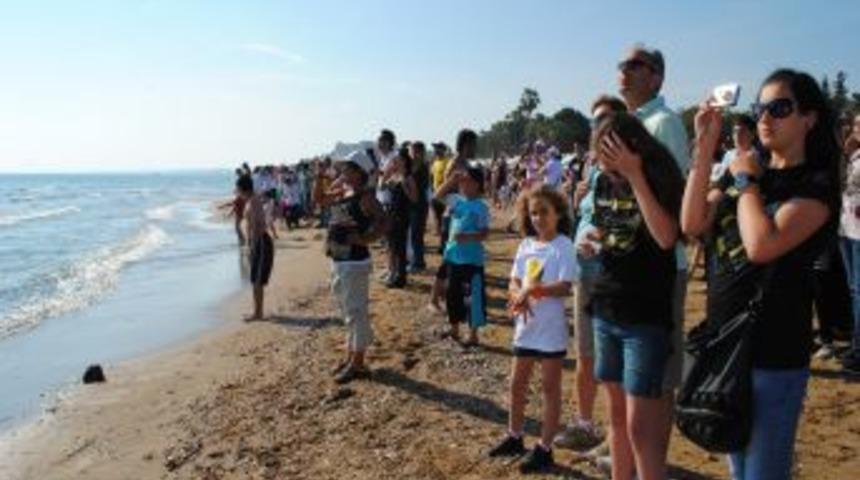 T&uuml;rk Yıldızlarının 2. Side Airshow'daki G&ouml;sterisi Nefes Kesti