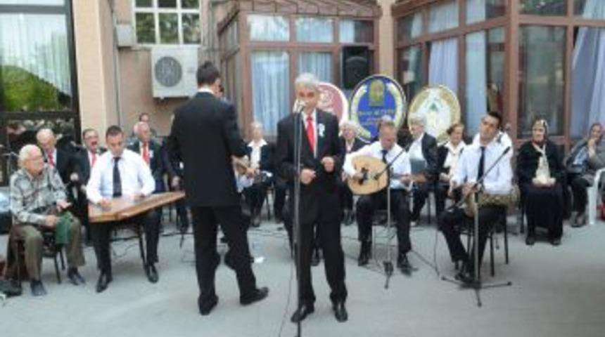 Huzurevinde Moral G&uuml;n&uuml;