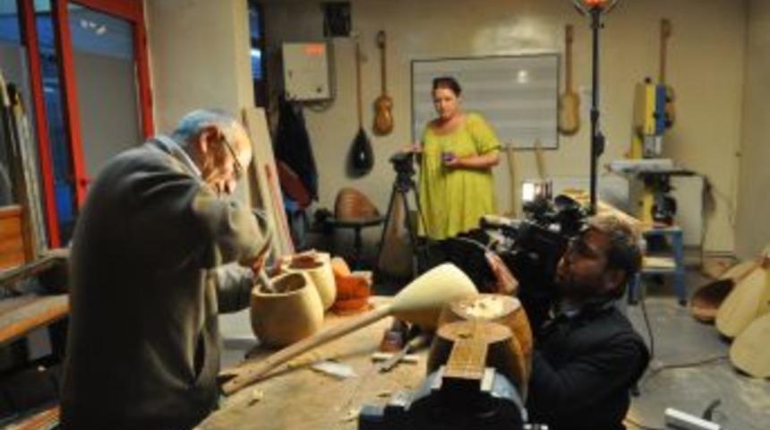 &ldquo;Y&uuml;reğimde T&uuml;rk&uuml;ler&rdquo; Kars&rsquo;ta &ccedil;ekildi