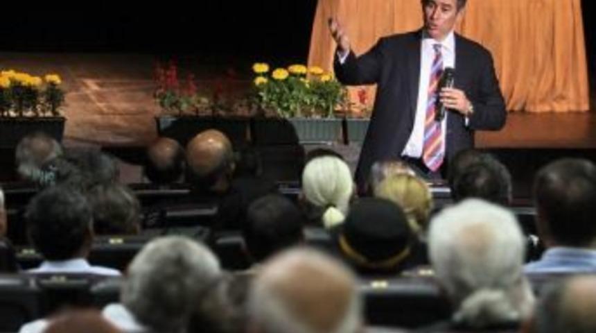 Anayasa Ve Başkanlık Sistemi Konuşuldu