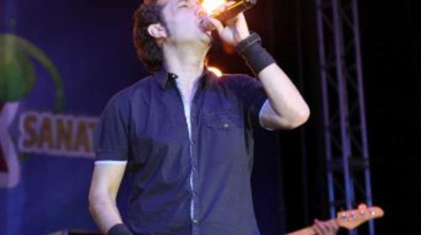 Kıra&ccedil;'tan Muhteşem Konser