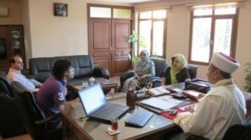 Amerikalı &Ouml;ğretmen, M&uuml;sl&uuml;man Oldu