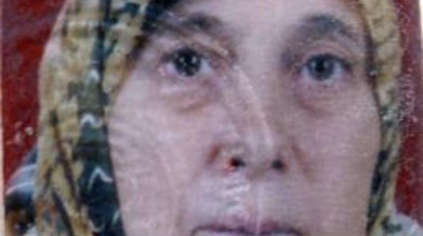 Merdivenlerden D&uuml;şen Kadın Hayatını Kaybetti