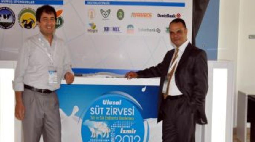 Tunca, S&uuml;t Zirvesine Katıldı