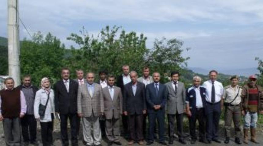 Peynircioğlu, K&ouml;y Gezilerine Devam Ediyor