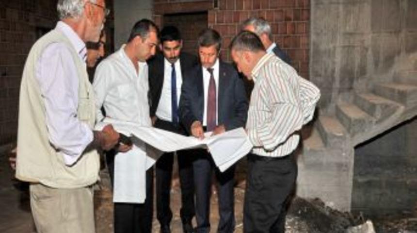 G&uuml;neykent Pazar Alanı Ve Sosyal Tesisi 3 Ayda Tamamlanacak