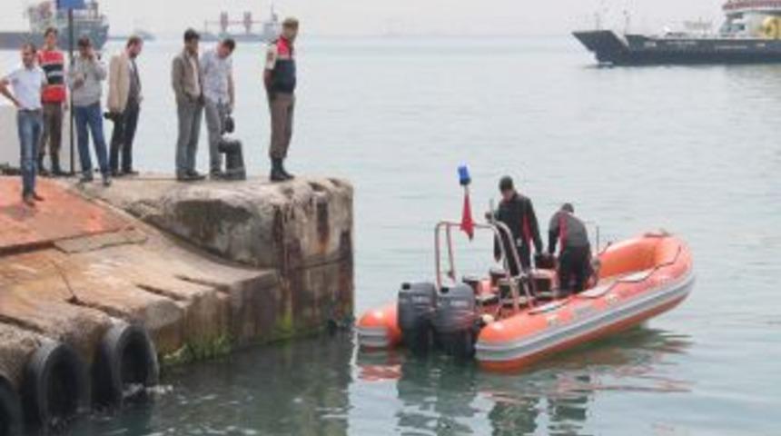 Balık Tutmak İ&ccedil;in Denize A&ccedil;ılan Belediye &Ccedil;alışanı Bulunamadı