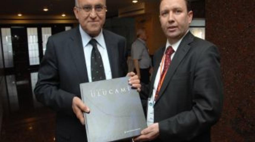 Tarihi Mirasta B&uuml;y&uuml;k &Ouml;d&uuml;l Bursa'ya