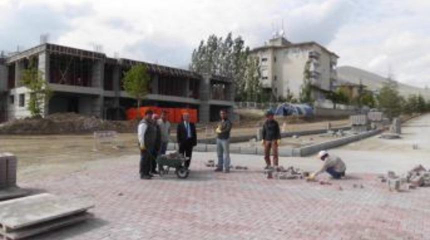 Başkan &Uuml;st&uuml; Belediye &Ccedil;alışmalarını Denetledi