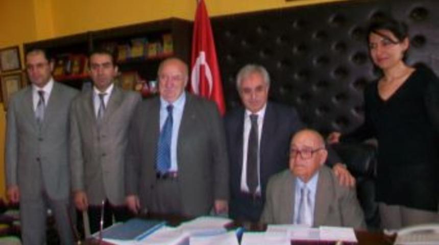 Turgutcan'dan Et&uuml;'ye Yurt Binası Tahsisi