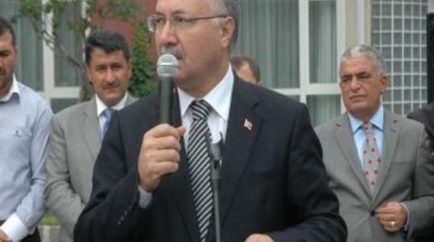 Manisa İl Özel İdaresi Asfalt Sezonunu Açtı