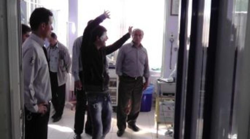 Bı&ccedil;aklı Kavgada 2 Kişi Yaralandı