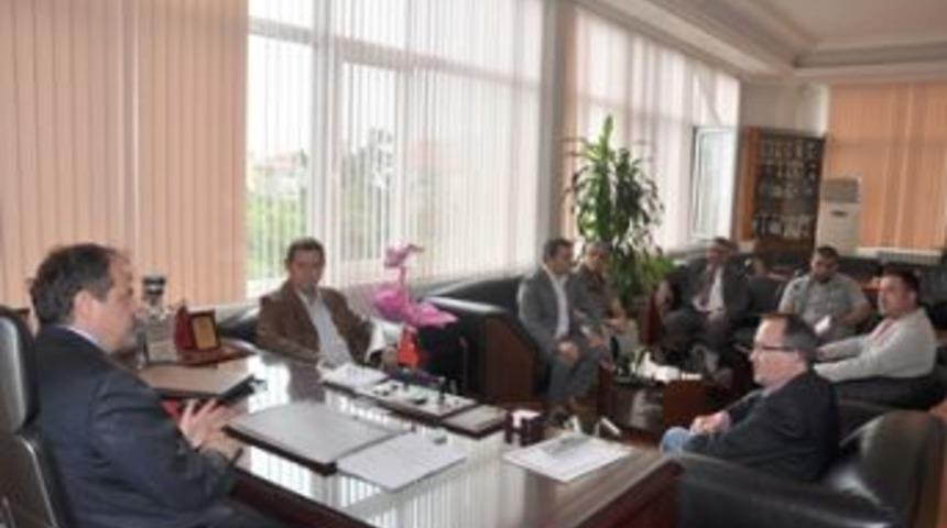 Dernek Binası i&ccedil;in destek istediler