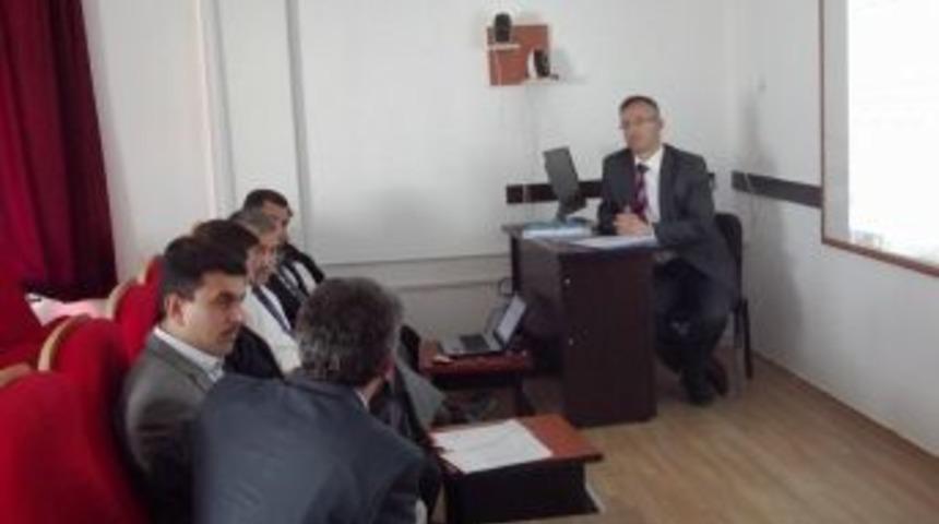 Okul M&uuml;d&uuml;rleri 4+4+4 İ&ccedil;in Toplandı