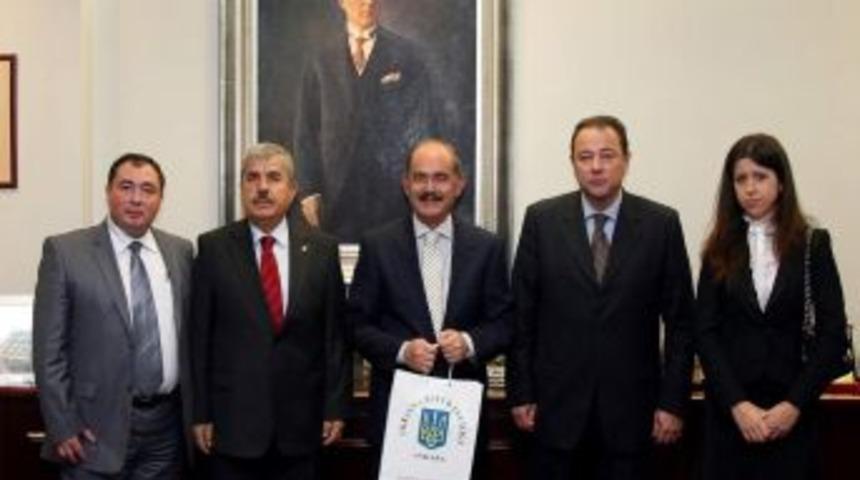 Ukrayna B&uuml;y&uuml;kel&ccedil;isi B&uuml;y&uuml;kerşen'i Ziyaret Etti