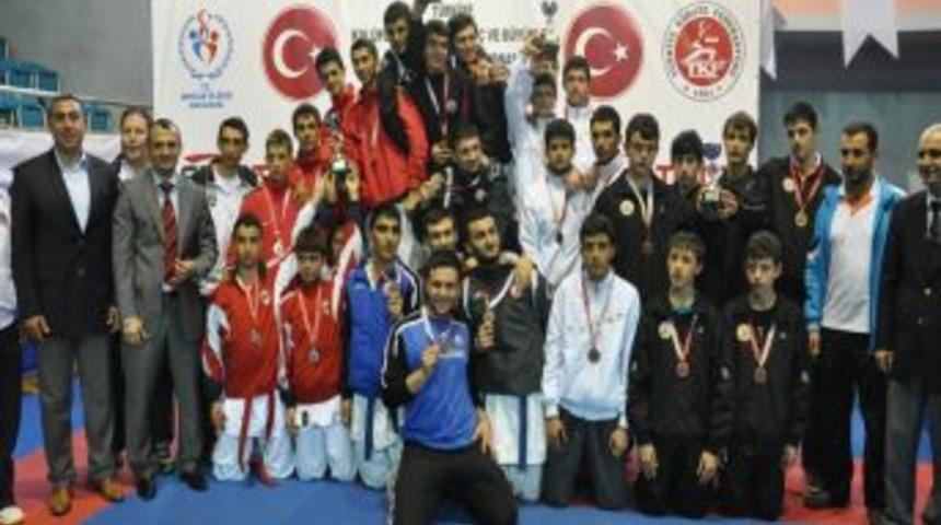 Karatede Moskova Yolcuları Belli Oldu