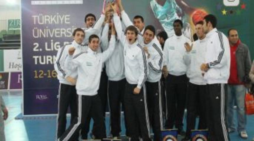 Zirve, Bu Yıl Da Basketbol Bursuyla &Ouml;ğrenci Alacak