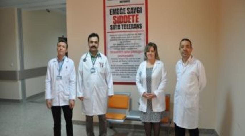 Trabzon'da Hastane &Ccedil;alışanlarından Sağlık &Ccedil;alışanlarına Şiddete Tepki